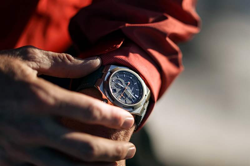 Vacheron Constantin江詩(shī)丹頓Overseas Everest｜勇闖珠峰的探險(xiǎn)精神-復(fù)刻表