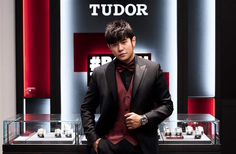 周杰倫以炫目魔法演繹Tudor全新廣告影片極之吸引-復(fù)刻表