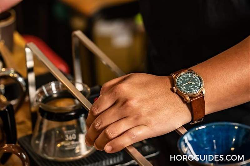 用時(shí)間換得醇厚滋味，ORIS x Congrats Cafe-復(fù)刻表