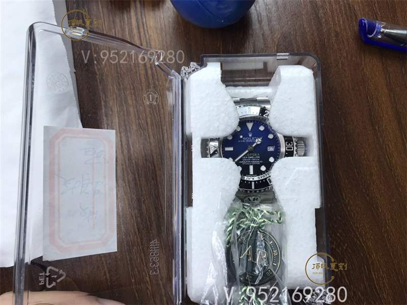 AR廠勞力士漸變藍(lán)鬼王v2版腕表復(fù)刻做工怎么樣對(duì)比n廠漸變鬼王-復(fù)刻表