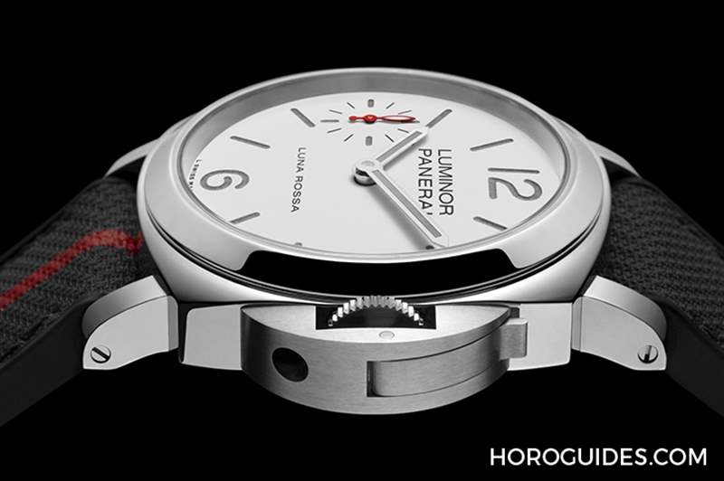OFFICINE PANERAI - 消光白表盤(pán)、紅色小秒針，純凈又搶眼｜Panerai Luminor Luna Rossa腕表PAM01342