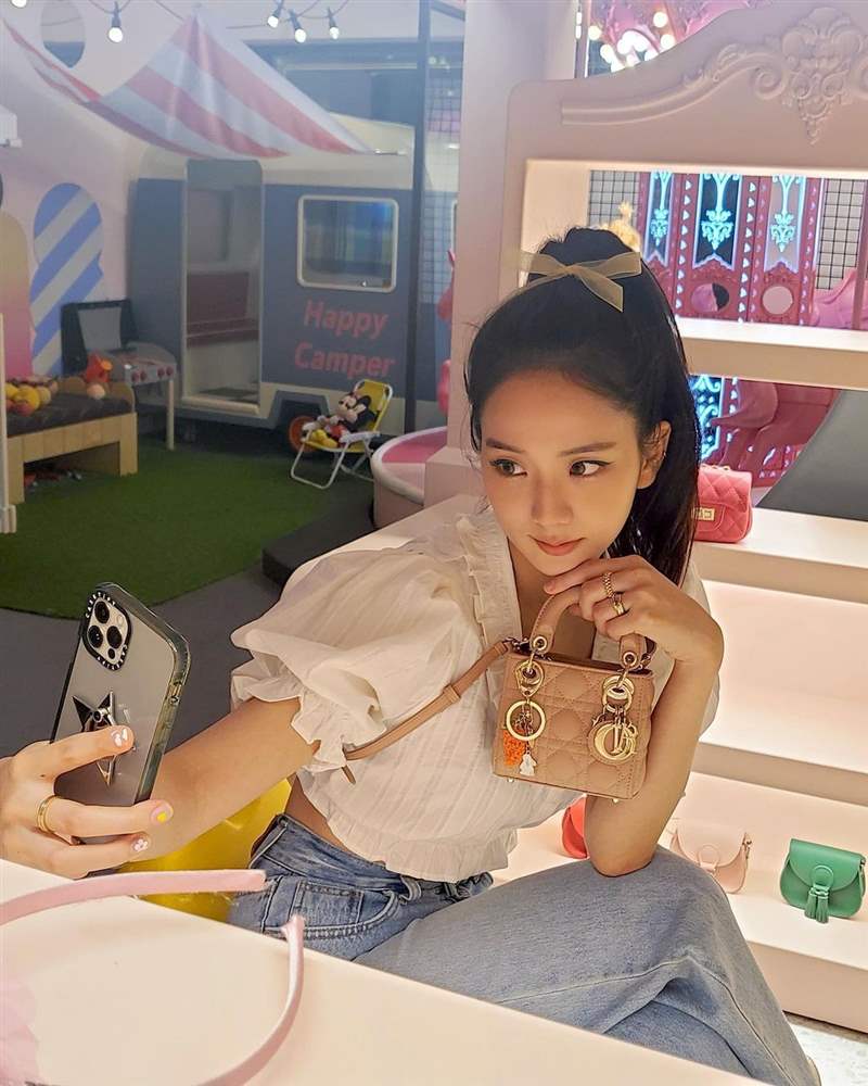 blackpink jisoo私服珠寶手表造型特搜！