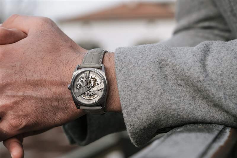 代碼表CODE41 Day 41中性手表系列-復(fù)刻表