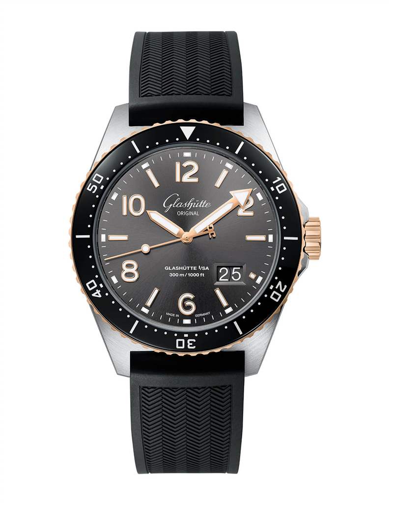 格拉蘇蒂原創(chuàng)1-36-13-04-90黃金款-復刻表