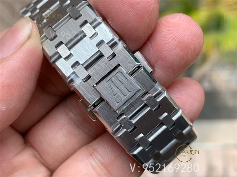 ZF廠愛彼15400皇家橡樹復(fù)刻實拍做工怎么樣,超薄鋼王-復(fù)刻表