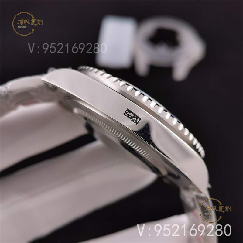 N廠勞力士格林尼治國米藍(lán)黑圈復(fù)刻表3186機(jī)芯做工評測-復(fù)刻表