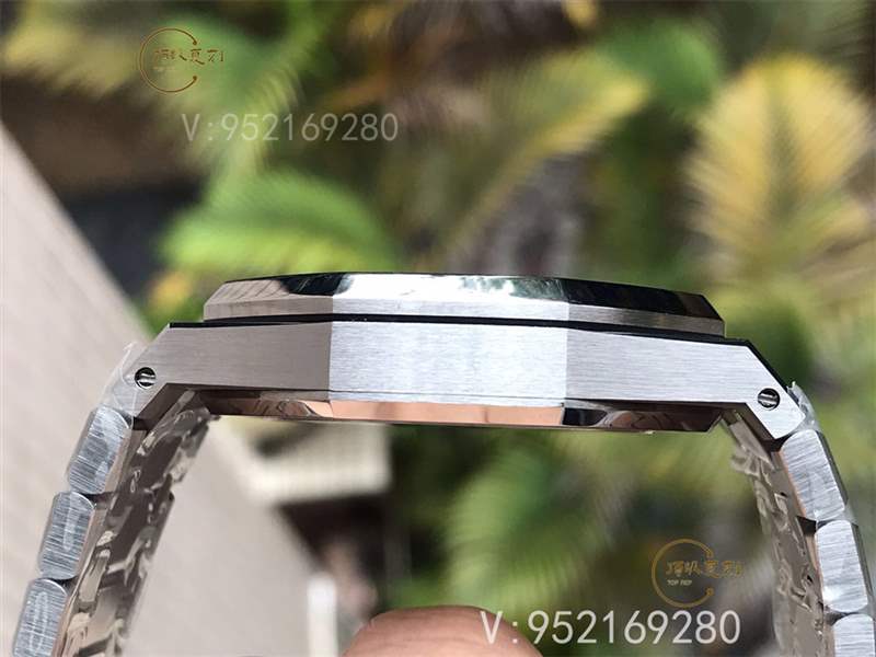 ZF廠愛(ài)彼15500復(fù)刻表評(píng)測(cè)-ZF廠15500實(shí)拍細(xì)節(jié)-復(fù)刻表