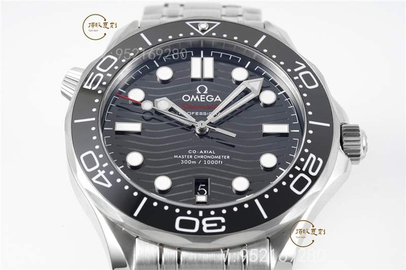ZF廠(chǎng)海馬300-ZF廠(chǎng)歐米茄海馬300復(fù)刻表對(duì)比市場(chǎng)其他廠(chǎng)家做工那個(gè)好-復(fù)刻表