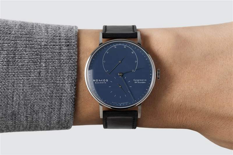 德國(guó)不銹鋼簡(jiǎn)約設(shè)計(jì)Nomos Lambda手表960.S1-復(fù)刻表