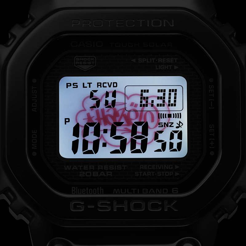 G-SHOCK x Eric Haze 限量版上的字跡。