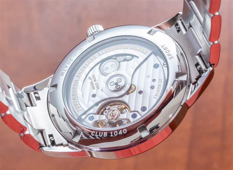 手表評論:Nomos Club Sport Neomatik 42 Date Blue 手表評論:Nomos Club Sport Neomatik 42 Date Blue-復(fù)刻表