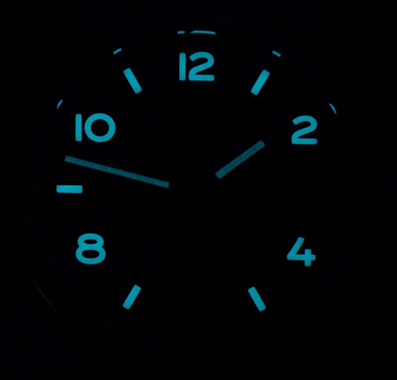 手表評論:Nomos Club Sport Neomatik 42 Date Blue 手表評論:Nomos Club Sport Neomatik 42 Date Blue-復(fù)刻表