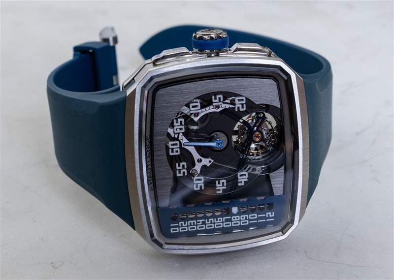 動手實(shí)踐:Hautlence Linear 系列 1 陀飛輪腕表 動手實(shí)踐:Hautlence Linear 系列 1 陀飛輪腕表-復(fù)刻表