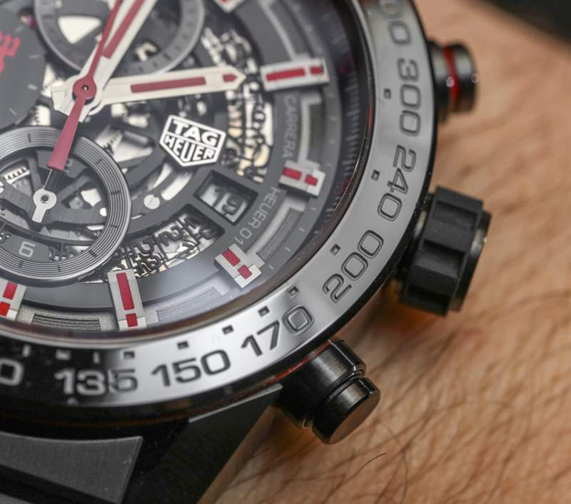 泰格豪雅 Carrera Heuer 01 Manchester United Red Devil 手表上手-復(fù)刻表