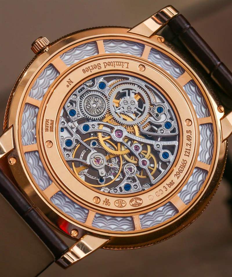 佩戴全球最薄機(jī)械表:積家Master Ultra Thin Squelette-復(fù)刻表