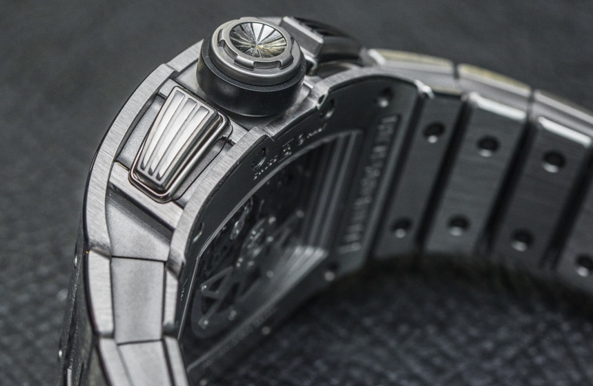 理查德米勒RM 011 Felipe Massa腕表搭配全新鈦金屬表鏈-復(fù)刻表