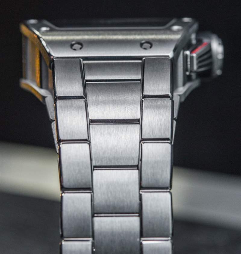 理查德米勒RM 011 Felipe Massa腕表搭配全新鈦金屬表鏈-復(fù)刻表