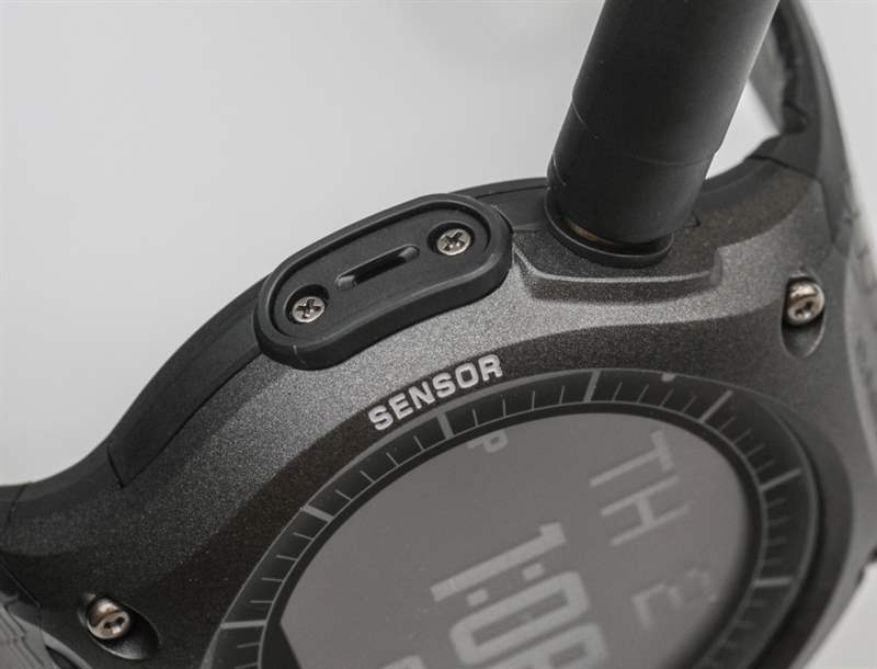 卡西歐WSD-F10 Android Wear智能手表評測-復刻表