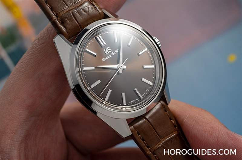 GRAND SEIKO - 【GS Talks】Grand Seiko絕美冰藍(lán)面： 44GS周年紀(jì)念表款SLGH013、SBGY009