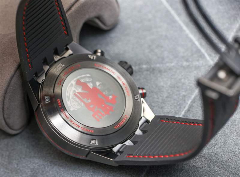 泰格豪雅 Carrera Heuer 01 Manchester United Red Devil 手表上手-復(fù)刻表