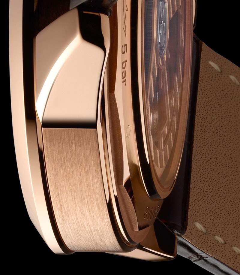 搭載全新自制機(jī)芯的積家Geophysic True Second腕表-復(fù)刻表