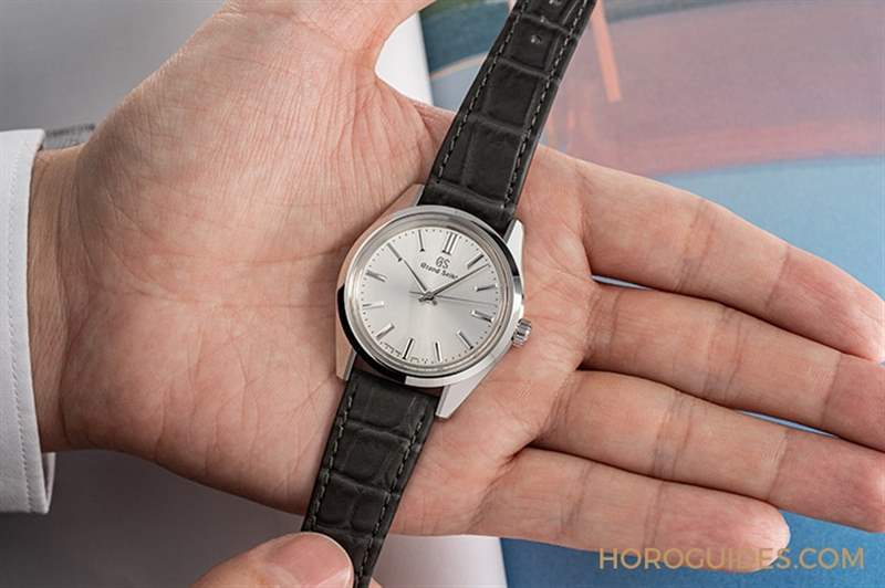 GRAND SEIKO - 【GS Talks】Grand Seiko絕美冰藍(lán)面： 44GS周年紀(jì)念表款SLGH013、SBGY009