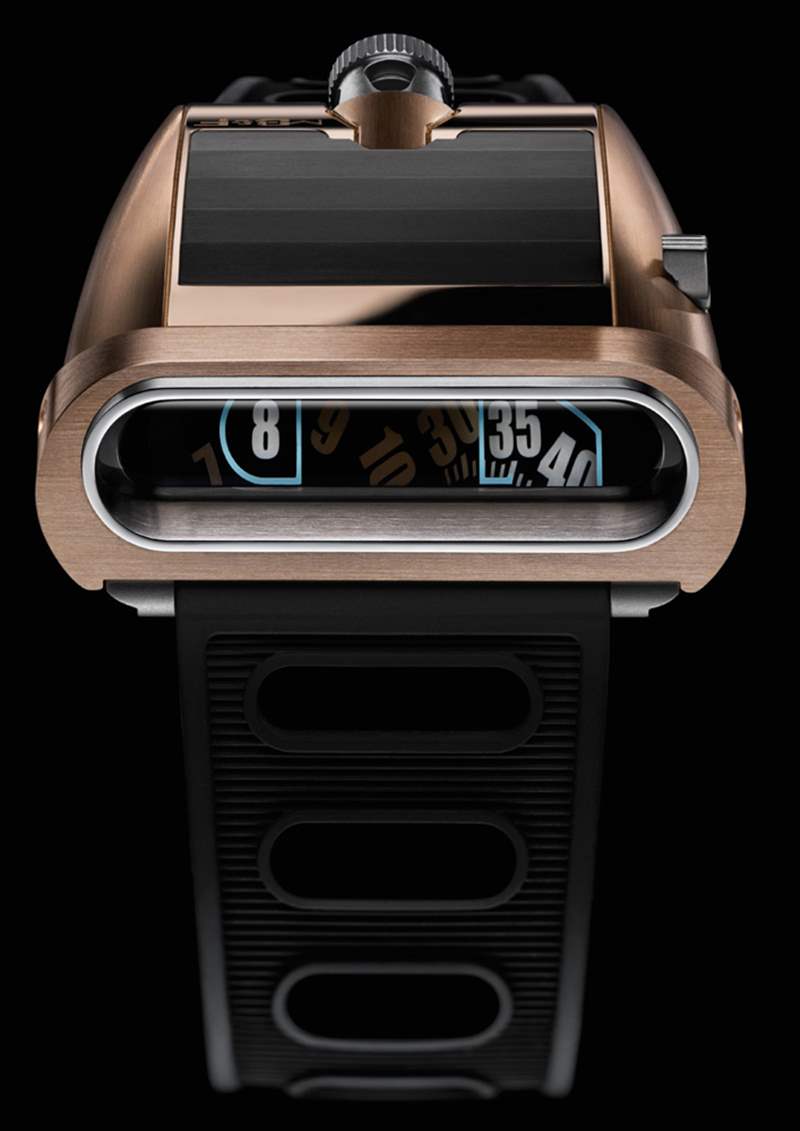 MB&F HM5 RT腕表是金色的鐘表駕駛機(jī)器-復(fù)刻表