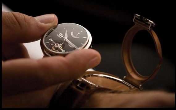 Parmigiani Bugatti Tourbillon 6 帕瑪強(qiáng)尼布加迪陀飛輪腕表+布加迪Galibier 16C汽車-復(fù)刻表