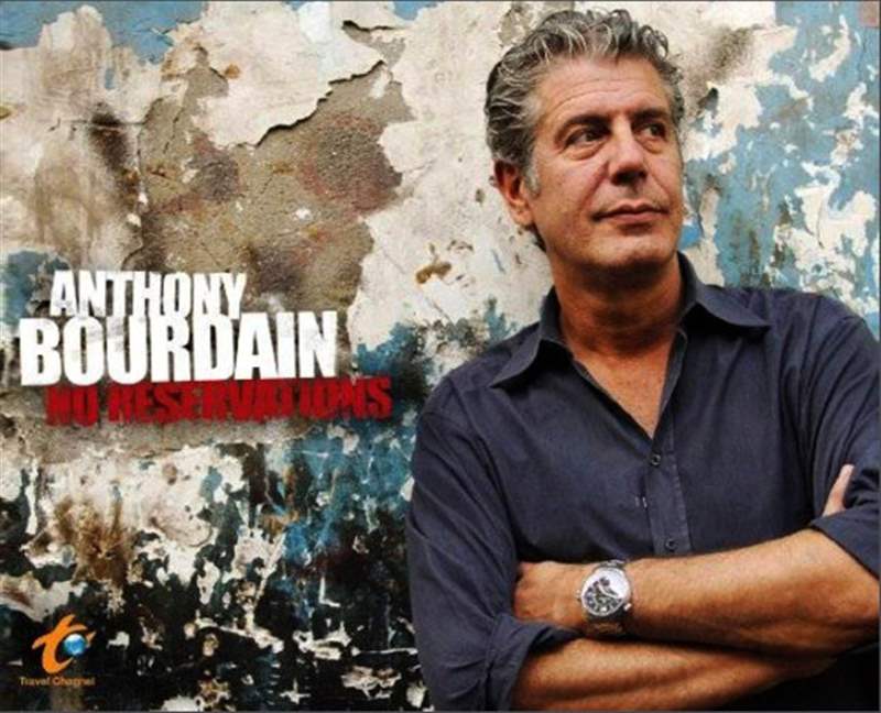 Ernst Benz and Anthony Bourdain in No Reservations 安東尼·波登和他的恩斯特·奔馳ChronoFlite世界計(jì)時(shí)器腕表-復(fù)刻表