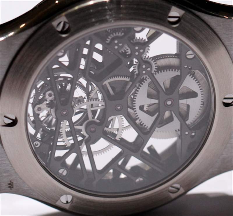 宇舶經(jīng)典融合陀飛輪鏤空腕表 3 宇舶(Hublot)經(jīng)典融合鏤空陀飛輪45毫米手表動手實踐-復(fù)刻表