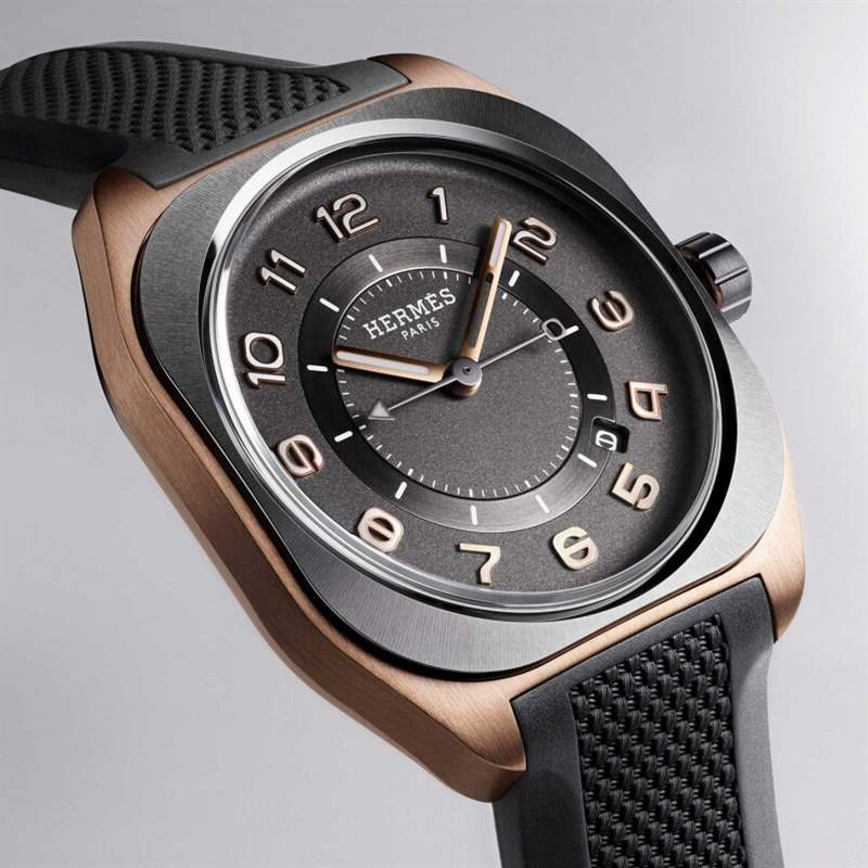 Hermès H08腕表|玫瑰金配鈦金屬交織出現(xiàn)代低調(diào)奢華風(fēng)格 Hermès H08腕表|玫瑰金配鈦金屬交織出現(xiàn)代低調(diào)奢華風(fēng)格-復(fù)刻表