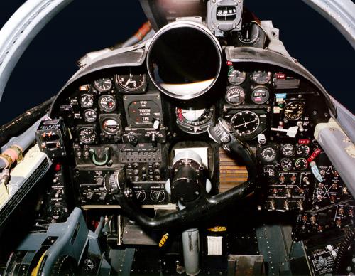 U-2-Dragon-Lady-045 cockpit 布里蒙特Bremont?U-2手表-復(fù)刻表