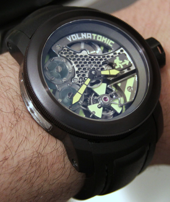 Volnatomic Tourbillon Watch Volna Volnatomic放射性藝術(shù)表盤的手表-復(fù)刻表