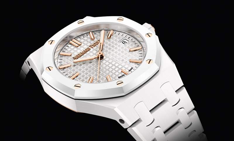 AUDEMARS PIGUET - 白色陶瓷版！ 愛(ài)彼皇家橡樹(shù)34毫米自動(dòng)上鏈腕表雪白登場(chǎng)