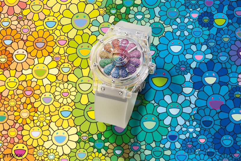 Classic Fusion Takashi Murakami Sapphire Rainbow經(jīng)典融合系列村上隆藍寶石彩虹錶(圖片來源:Hublot) Hublot再聯(lián)乘村上隆獨一無二微笑之花震撼作-復(fù)刻表
