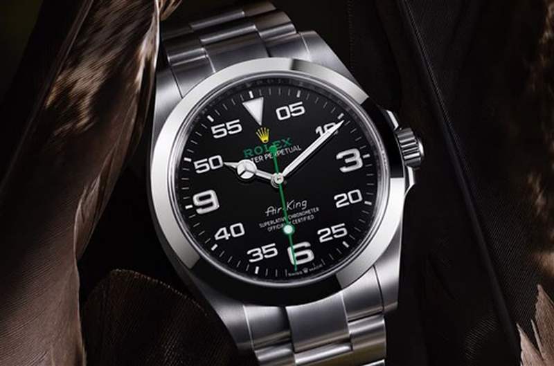 126900定價(jià)是HK$ 58,200，目前的二級(jí)市場(chǎng)價(jià)格平均約落在6.7萬左右。（Source：ROLEX）
