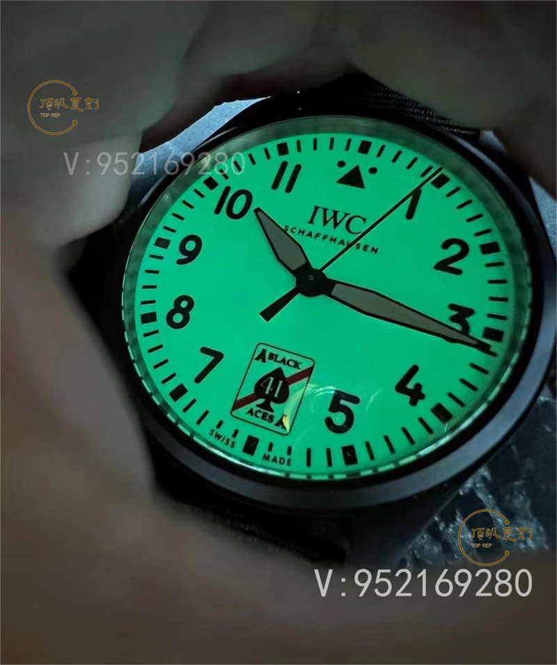 M+廠復(fù)刻萬(wàn)國(guó)飛行員特別版「黑桃A」IW326905全夜光做工怎么樣-復(fù)刻表