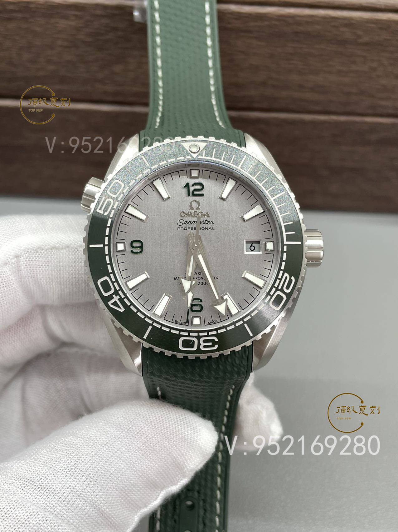 VS廠歐米茄新品海馬600m系列手表綠圈磨砂盤,型號215.32.44.21.06.001-復(fù)刻表