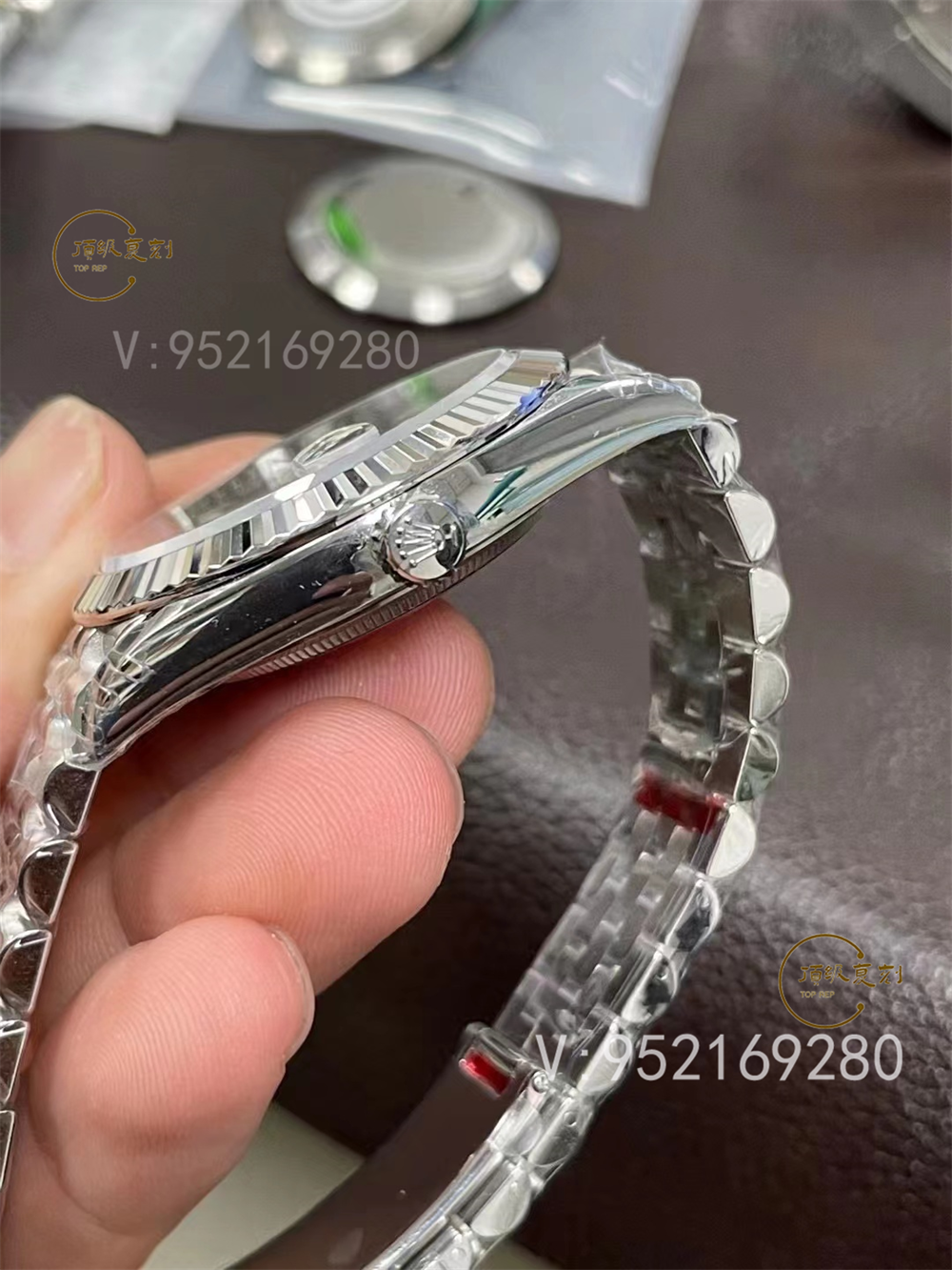 VS廠勞力士日志型薄荷綠盤3235評測:清新色彩與精湛工藝的結(jié)合-復(fù)刻表